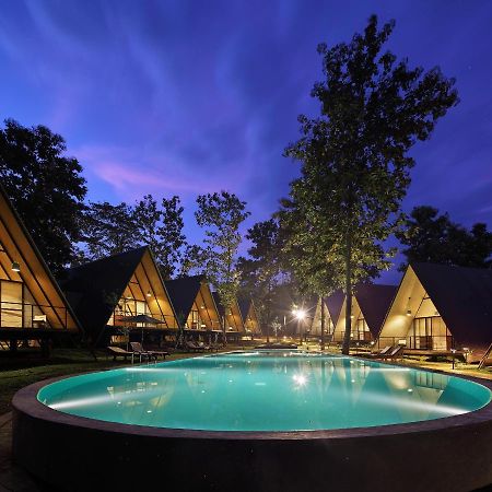 Kottawatta River Bank Resort Удавалаве Экстерьер фото