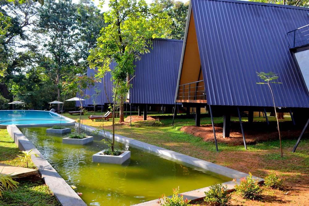 Kottawatta River Bank Resort Удавалаве Экстерьер фото