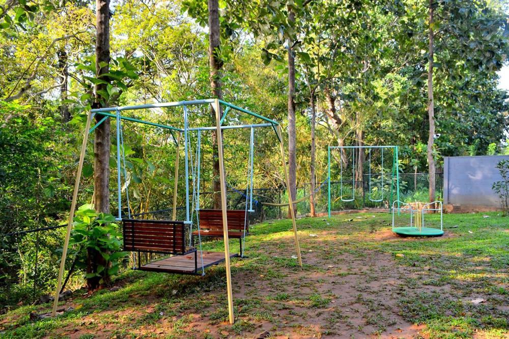 Kottawatta River Bank Resort Удавалаве Экстерьер фото